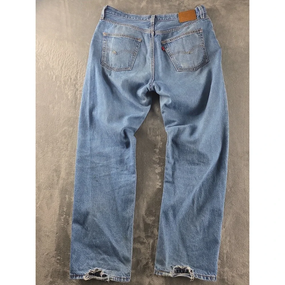 Levis *** broken